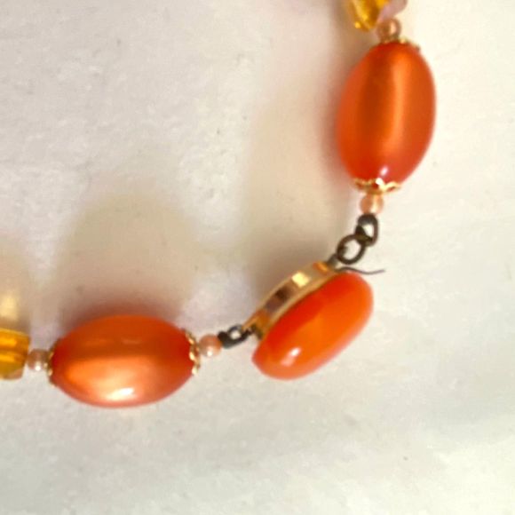 Orange Gold Necklace Glsss Oval And Small Faceted Clear Beads Magnetic Clasp - Picture 5 of 11
